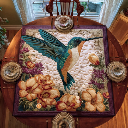 Meadow Hummer Quilted Table Topper NCU0DV910