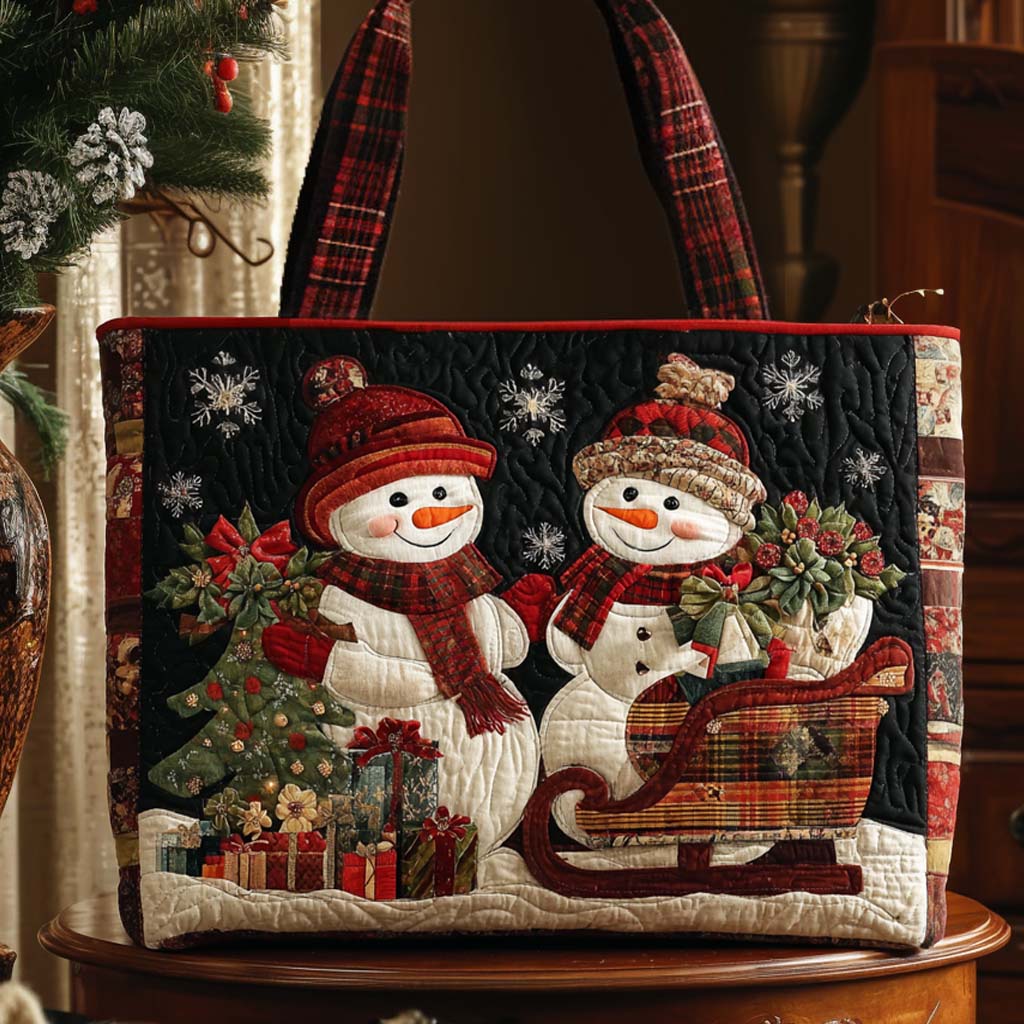 Mistletoe Time Quilted Tote Bag NCU0NNT2022