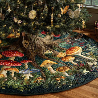 Mushroom Forest Christmas Quilted Tree Skirt NCU0QN072