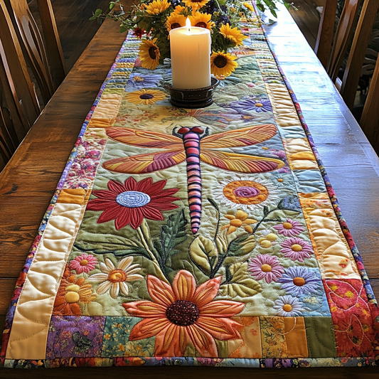 Nature Flight Quilted Table Runner NCU0NVH944