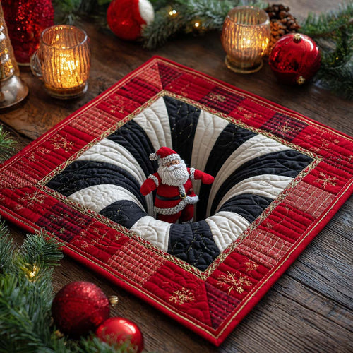 North Pole Spiral Quilted Table Topper NCU0NXD238