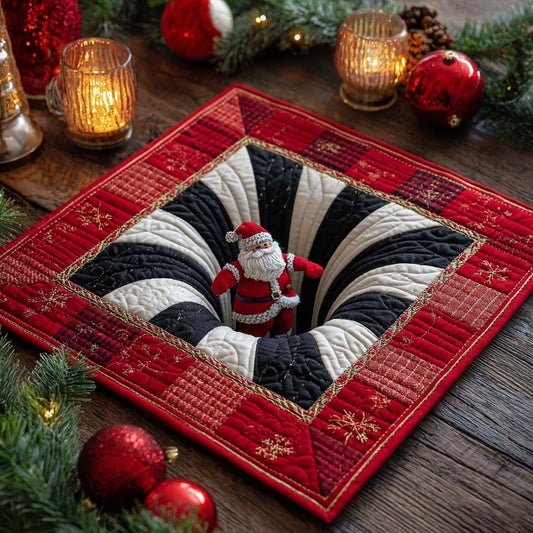 North Pole Spiral Quilted Table Topper NCU0NXD238