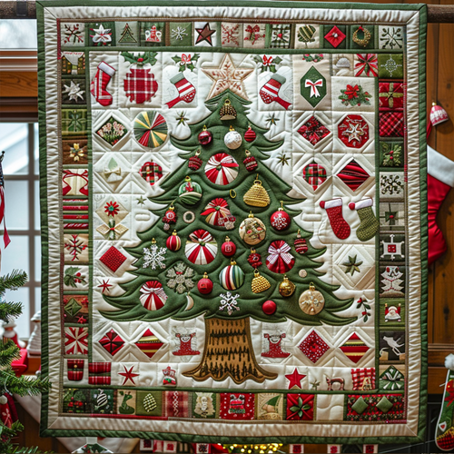 Ornamented Christmas Tree Quilted Blanket NCU0NT100