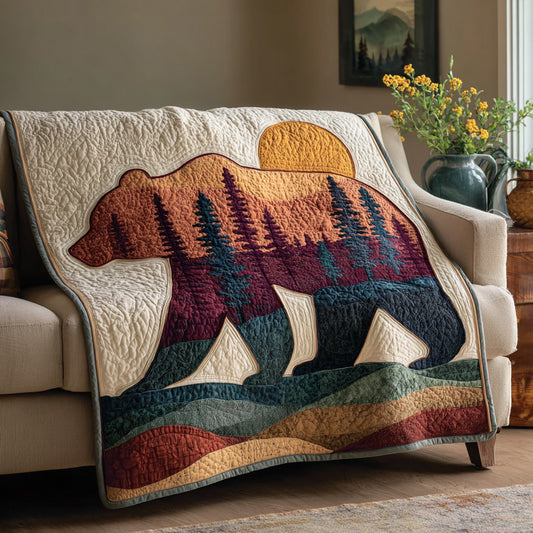 Painted Mesa Bear Quilted Blanket NCU0LDH759