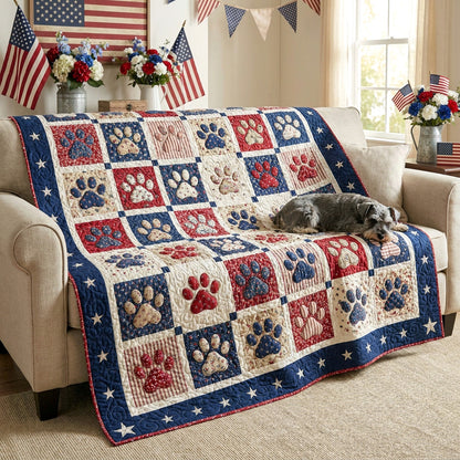 Patchwork Pawprint Quilted Blanket NCU0NTV1079