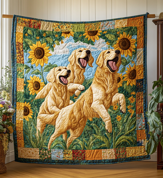 Playful Golden Retrievers Quilted Blanket NCU0DV502