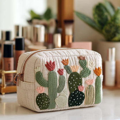 Prickly Love Quilted Makeup Bag NCU0NNT2429