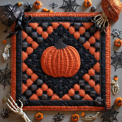Pumpkin Hex Quilted Table Topper NCU0NXD250