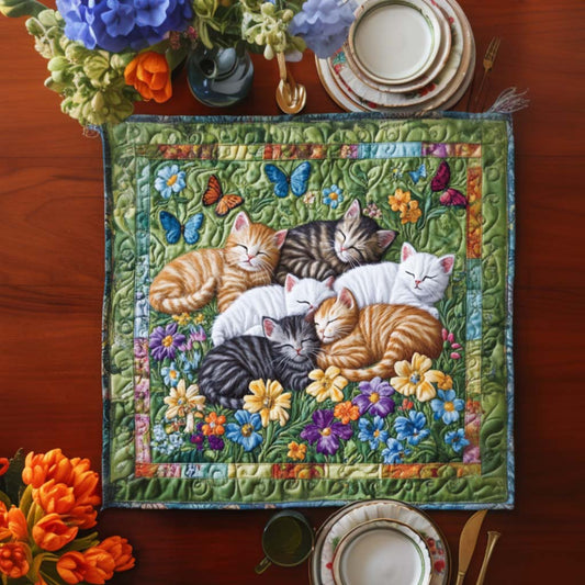 Quiet Meow Quilted Table Topper NCU0NNT1117