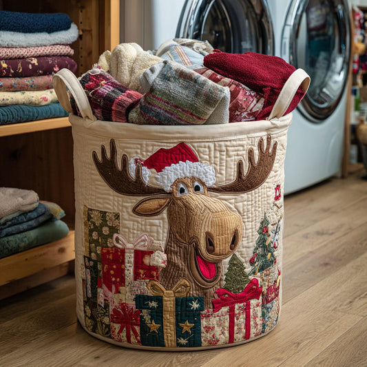 Santa Moose Quilted Laundry Basket NCU0HNH283