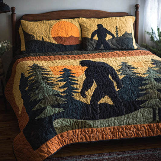 Sasquatch Trails 3-Piece Quilted Bedding Set NCU0PTT142