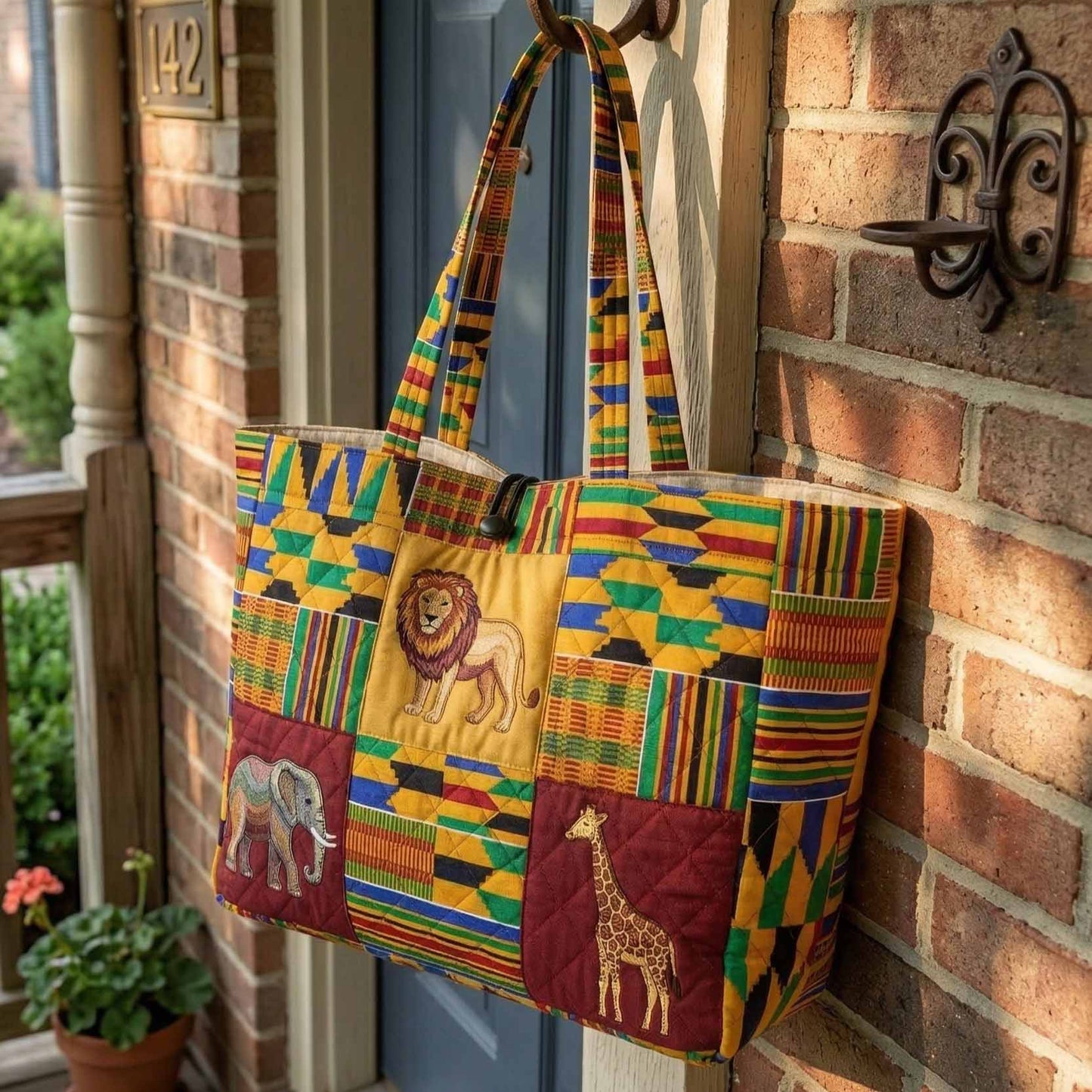 Savannah Wildlife Kente Quilted Classic Tote Bag NCU0NXD1825