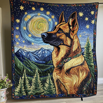 Silent Watcher Quilted Blanket NCU0PTT495