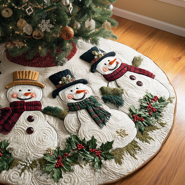 Snowy Delight Christmas Quilted Tree Skirt NCU0DV1400