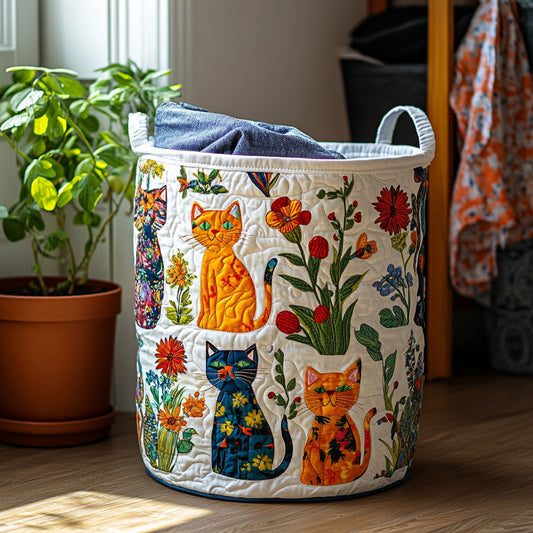 Snuggle Cats Quilted Laundry Basket NCU0DV851