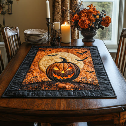 Spooky Lanterns Quilted Table Topper NCU0DV728