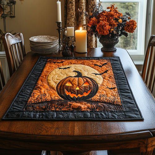 Spooky Lanterns Quilted Table Topper NCU0DV728