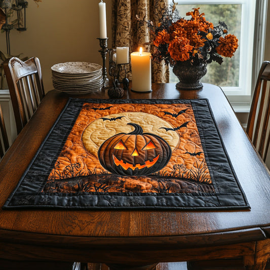 Spooky Lanterns Quilted Table Topper NCU0DV728