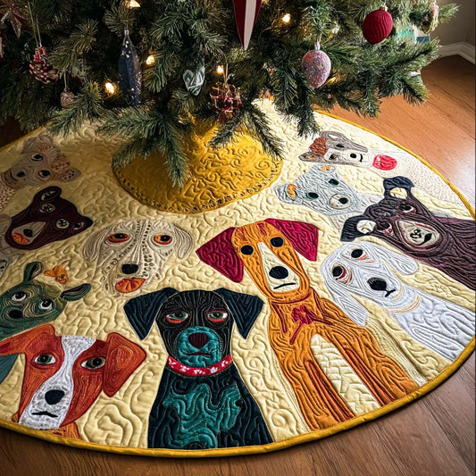 Tails of Joy Christmas Quilted Tree Skirt NCU0PTT1474