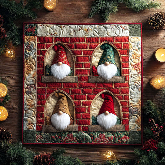 Tiny Visitors Quilted Table Topper NCU0NTV574