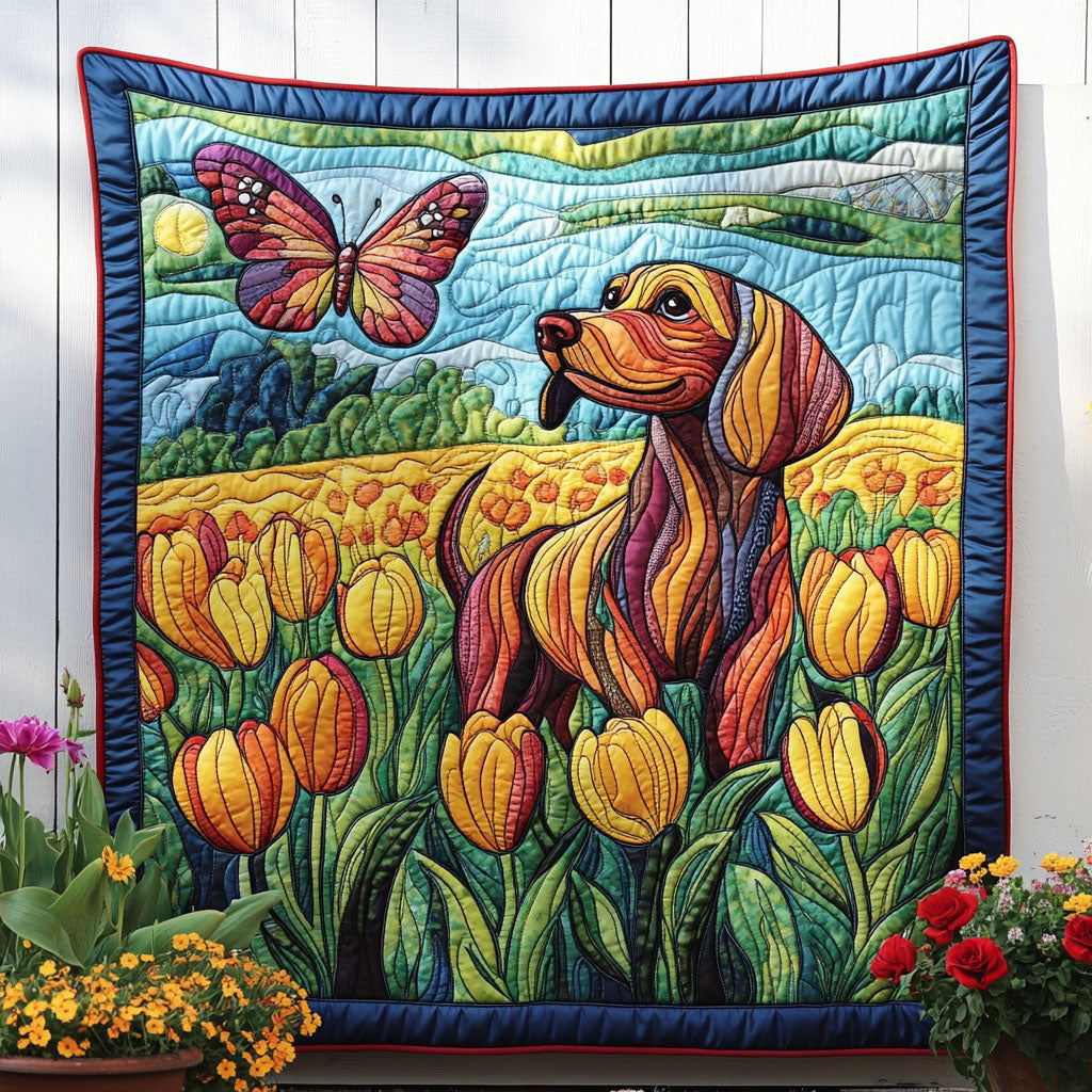 Tulip Chase Quilted Blanket NCU0NNT771