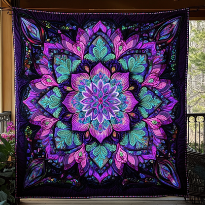 Vibrant Lotus Dream Quilted Blanket NCU0DK980