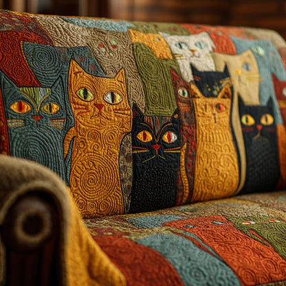 Warm Whiskers Quilted Sofa Cover NCU0DV1877