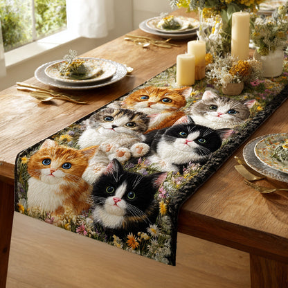 Whiskers Paws Quilted Table Runner NCU0DV1003