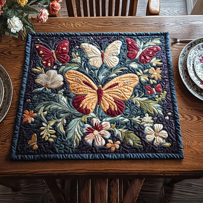 Wild Flutter Quilted Table Topper NCU0DV652