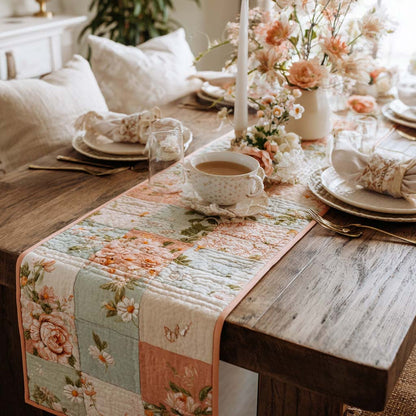 Wild Rose Patchwork Quilted Table Runner NCU0DQQ0578