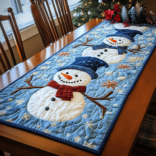 Winter Delight Quilted Table Runner NCU0DDK1337