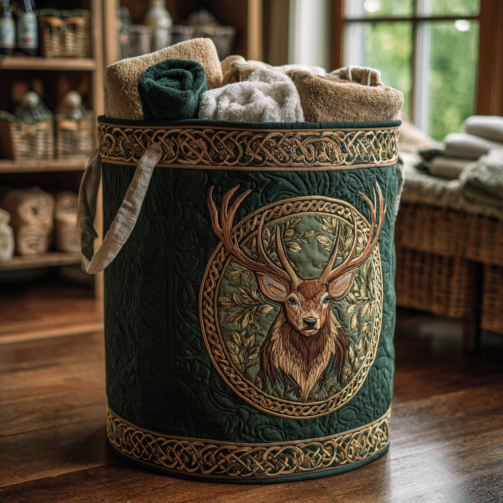 Woodland Monarch Quilted Laundry Basket NCU0NTV493